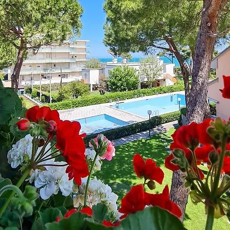 Appartamento Il Grecale - Piscina E Ombrellone Prima Fila Incluso Marcelli